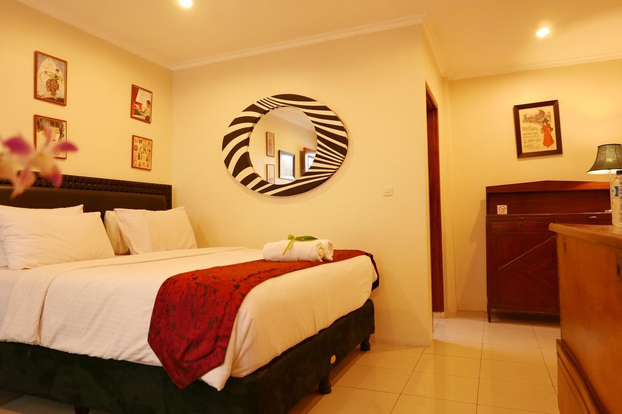Ciwulan 36 Guest House Bandung Esterno foto