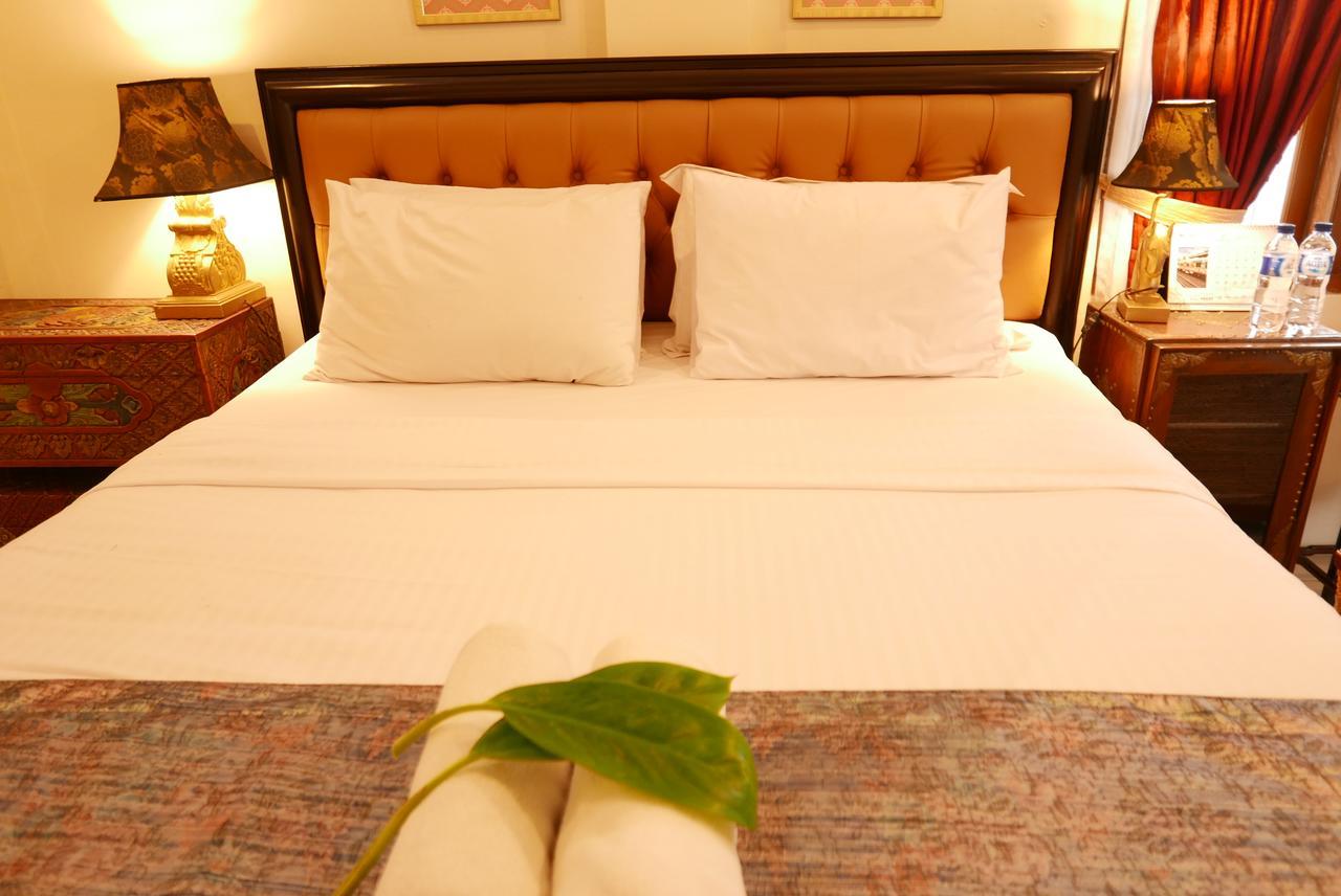 Ciwulan 36 Guest House Bandung Esterno foto