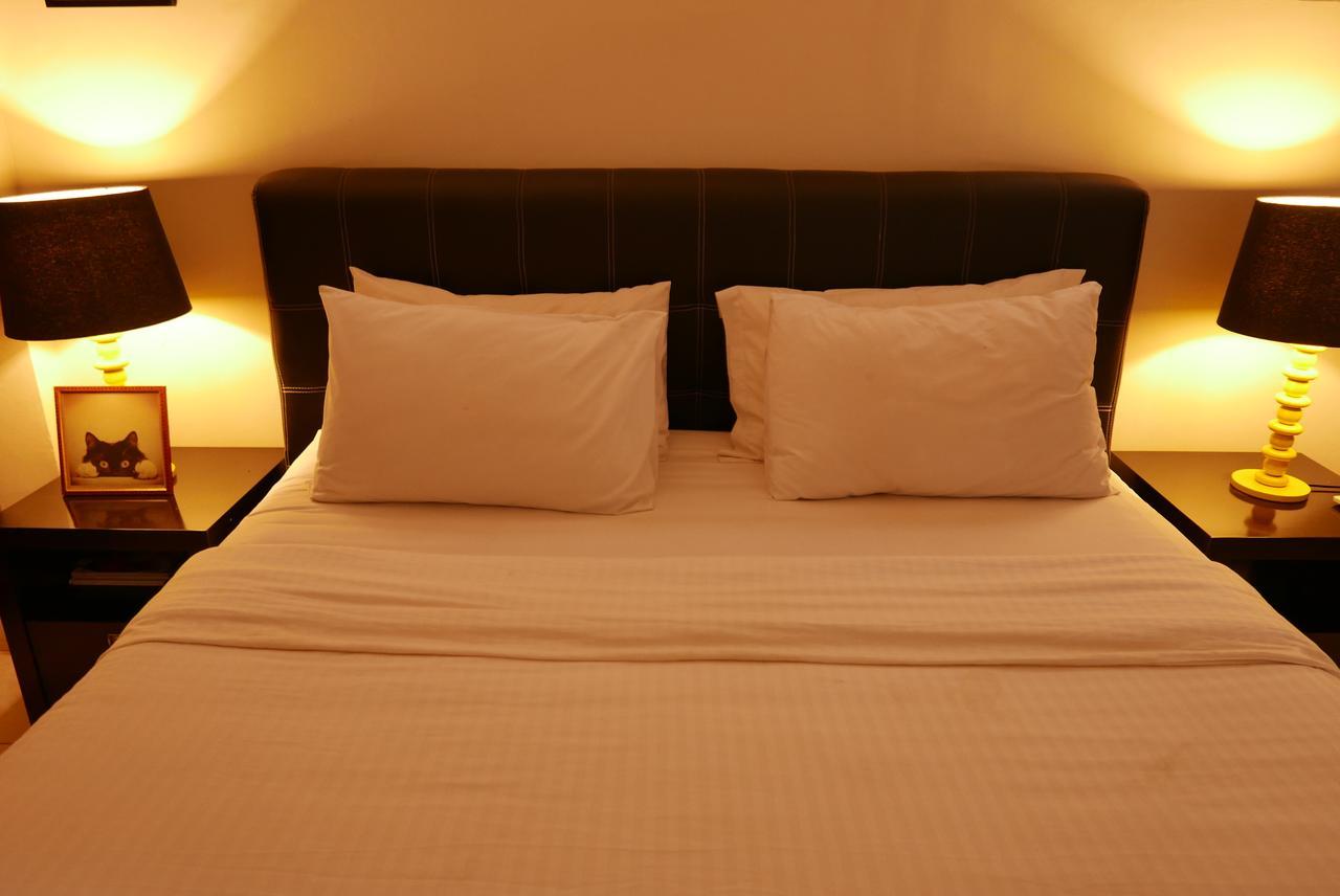 Ciwulan 36 Guest House Bandung Esterno foto